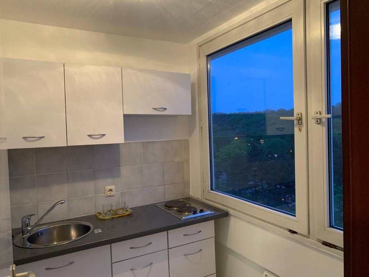 Moeblierte Apartment Im Herkules Koeln Neuehrenfeld Exteriér fotografie